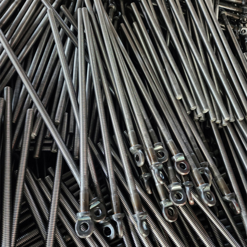 Scriú seafta cruach soladach iniompartha do charr